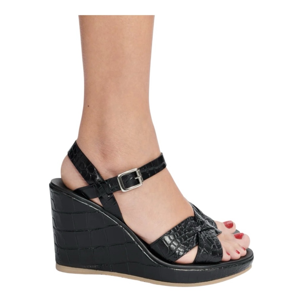A.P.C. Black Wedge Sandal—BNIB 📦